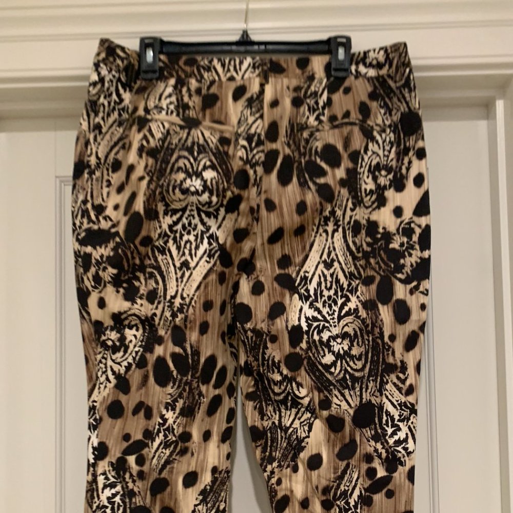 Women’s Printed Stretch Pants in Beige and Black